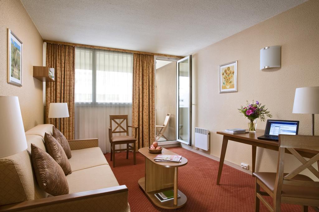 Citadines Centre Meriadeck Bordeaux Rum bild