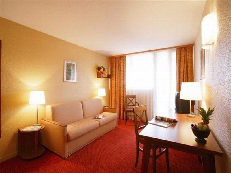 Citadines Centre Meriadeck Bordeaux Rum bild